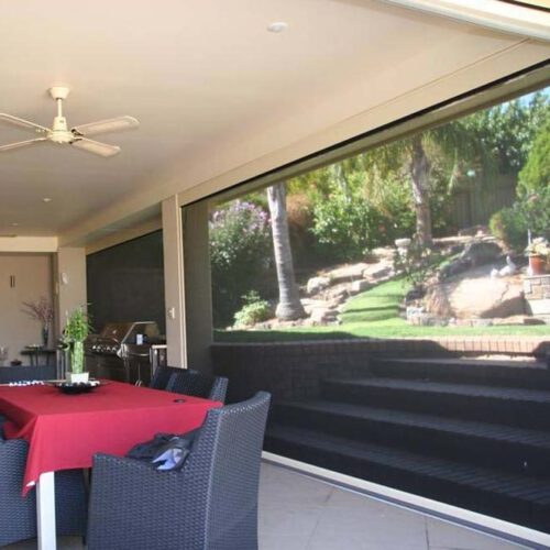 Retractable Screens & Doors